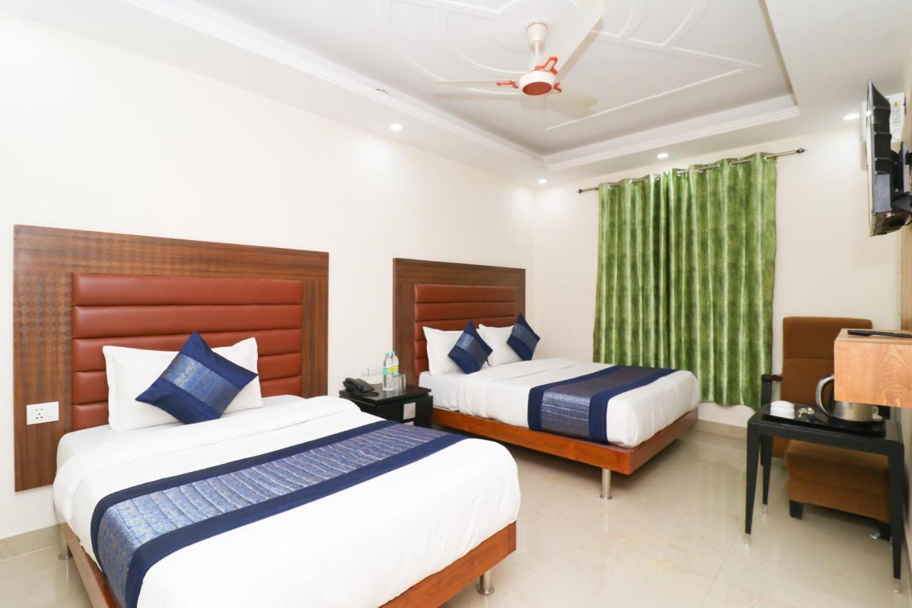 Hotel Belwood Suites - Near New Delhi Airport Εξωτερικό φωτογραφία